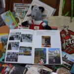 II edycja bibliotecznych podróży koziołka Klemensa koziołek w walizce w bibliotece