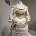 suknia ślubna z 19 wieku