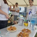 Projekt młodzieżowy Ziołowe love - stoiska z darmowymi deserkami i muffinkami