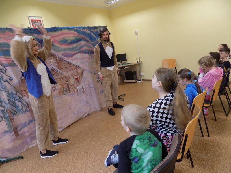 Zajęcia edukacyjno – wychowawcze w Filii Bibliotecznej w Kuźnicy Skakawskiej