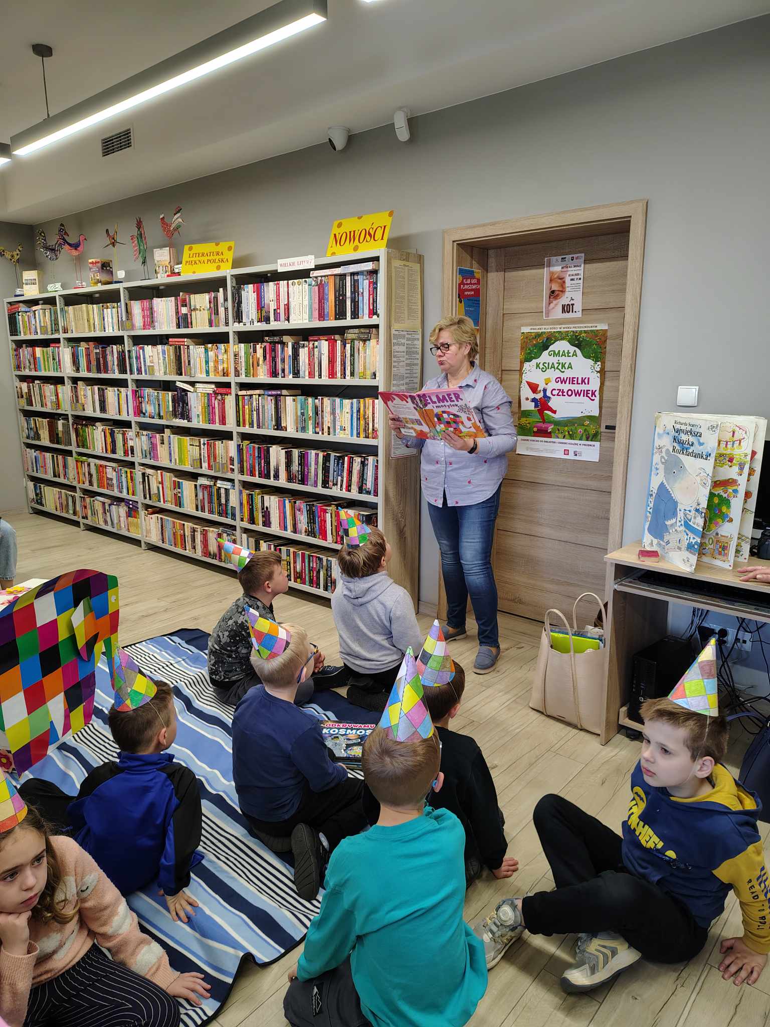 Filia Biblioteczna nr 3 i Międzynarodowy Dzień Książki dla Dzieci – spotkanie z uczniami SP w Wyszanowie. Filia Biblioteczna nr 3 i Międzynarodowy Dzień Książki dla Dzieci – spotkanie z uczniami SP w Wyszanowie.