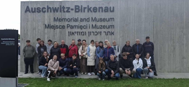 Wycieczka do Muzeum Auschwitz-Birkenau Wycieczka do Muzeum Auschwitz-Birkenau
