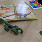 Wylepianie dinozaurów.