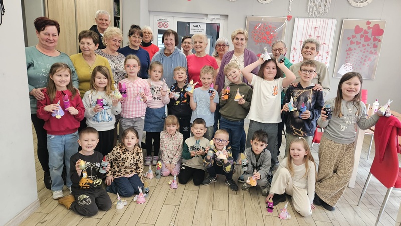 Międzypokoleniowo na&nbsp;warsztatach artystycznych