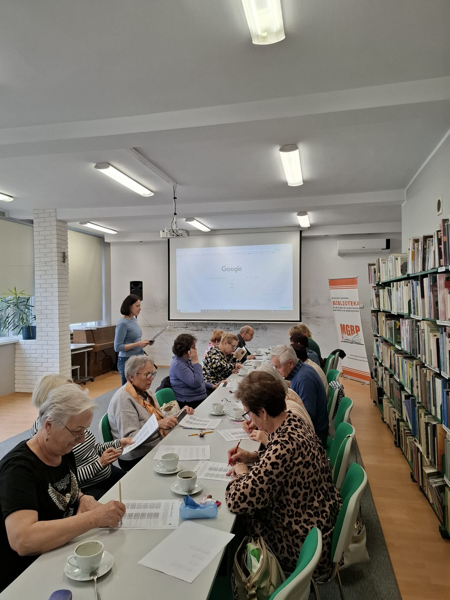 Gimnastykujemy umysł i&nbsp;ciało z&nbsp;Wieruszowskim Uniwersytetem Trzeciego Wieku.