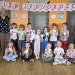 Misie na&nbsp;spotkaniu z&nbsp;jednorożcem Luną w&nbsp;Filii Bibliotecznej w&nbsp;Pieczyskach